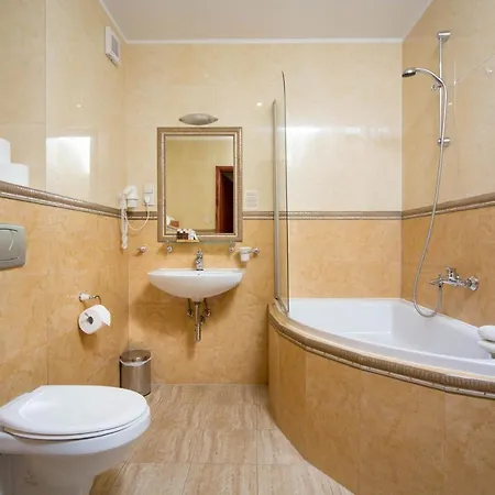 B12 - Comfort Apartemnts City Center *