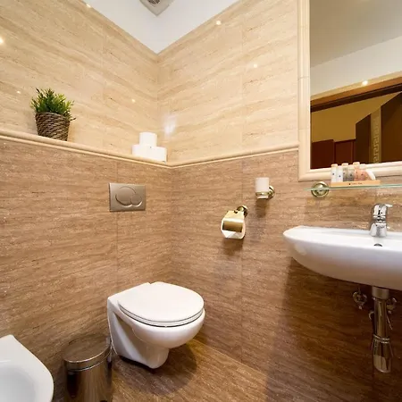 B12 - Comfort Apartemnts City Center *