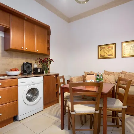Apartment B12 - Comfort Apartemnts City Center